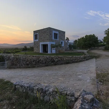 Villa Stanic Estate